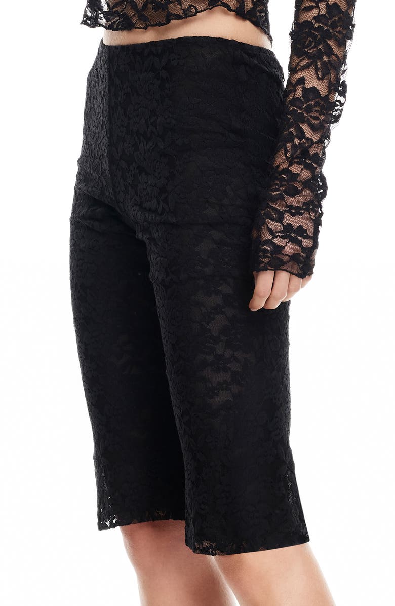 LIONESS Babydoll Lace Capri Pants, Alternate, color, Noir