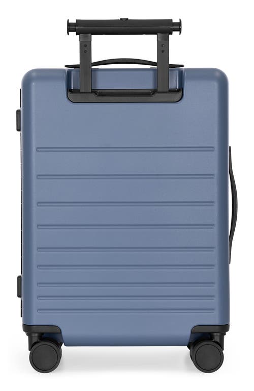 Traveler's Choice Travelers Choice Castle Valley 21-inch Carry-on Luggage In Blue
