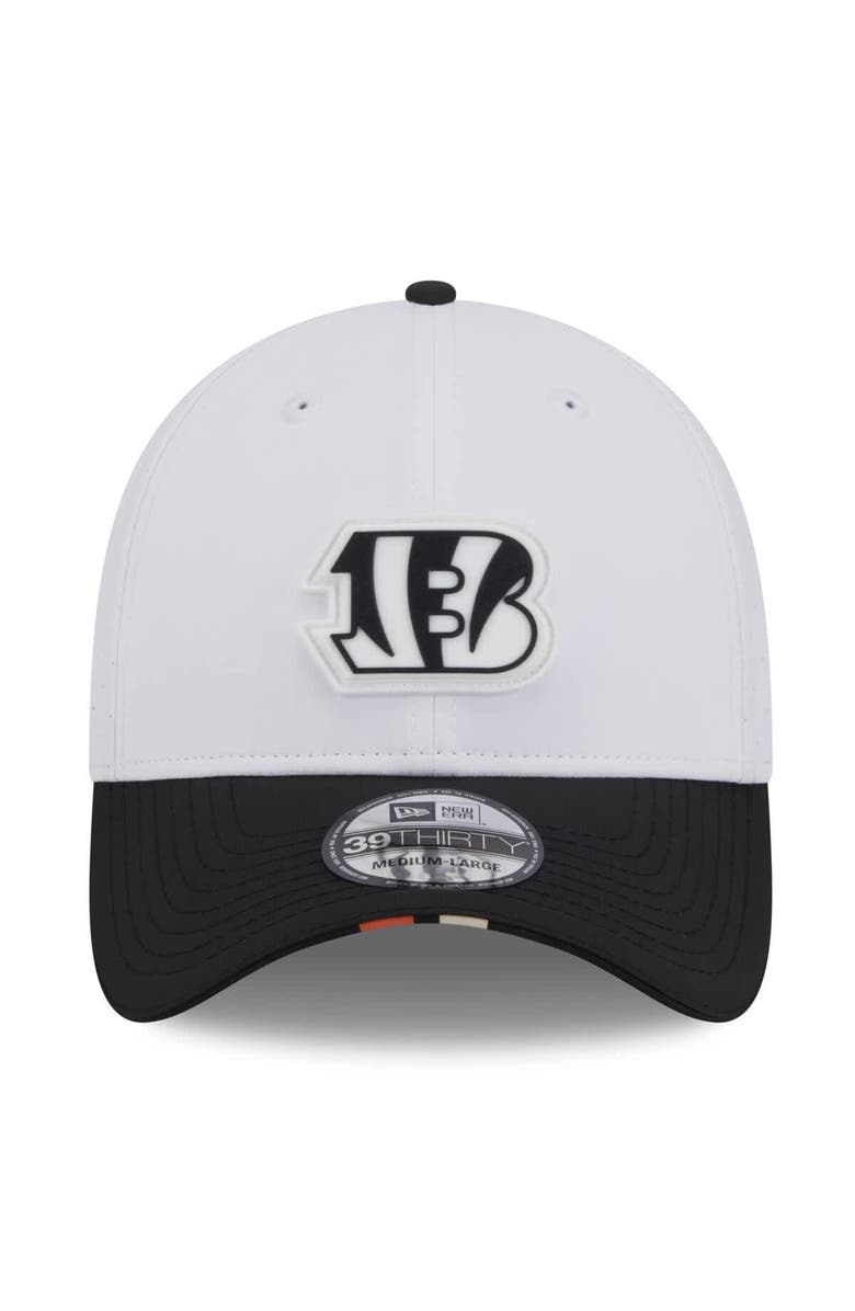 New Era Men's New Era White/Black Cincinnati Bengals 2025 NFL Training Camp 39THIRTY Flex Hat, Alternate, color, White