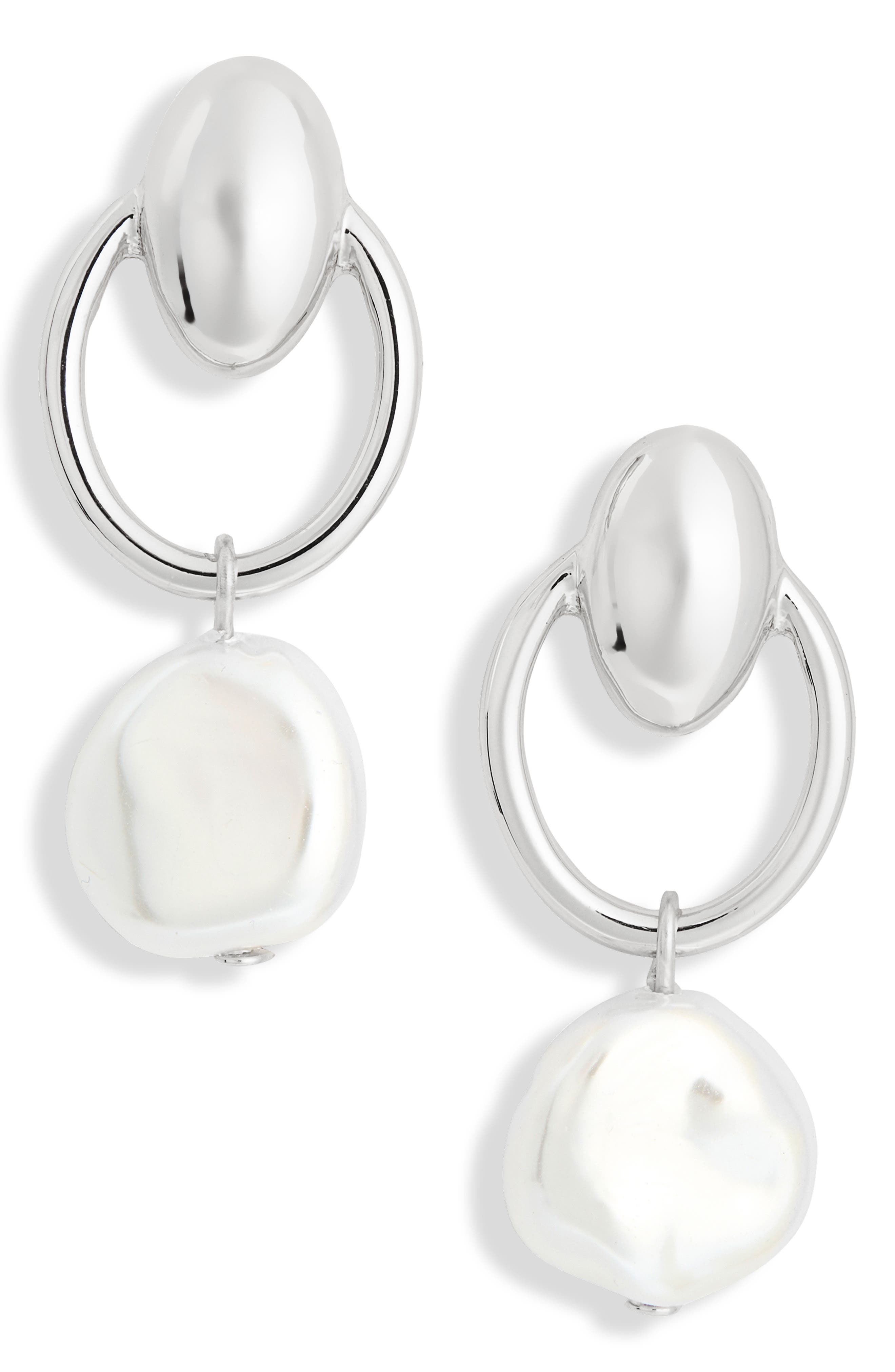 NORDSTROM RACK Faux Pearl Hoop Earrings
