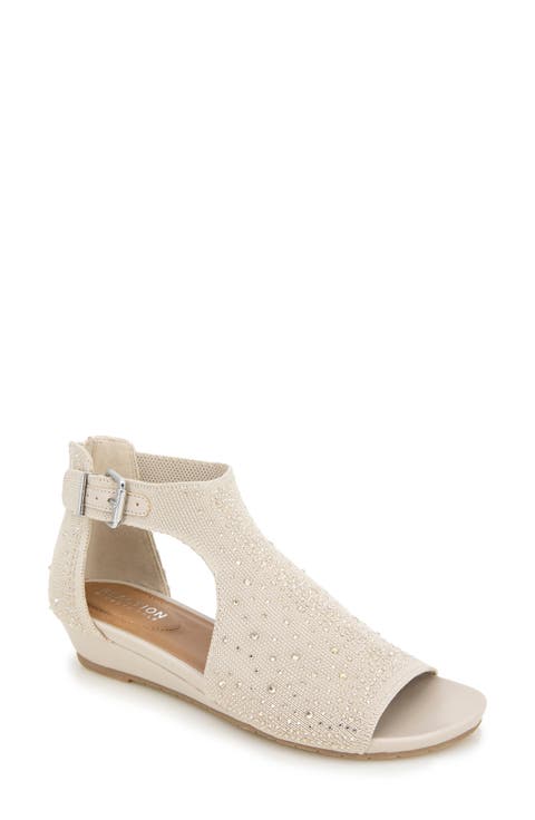 Gail Sandal (Women)