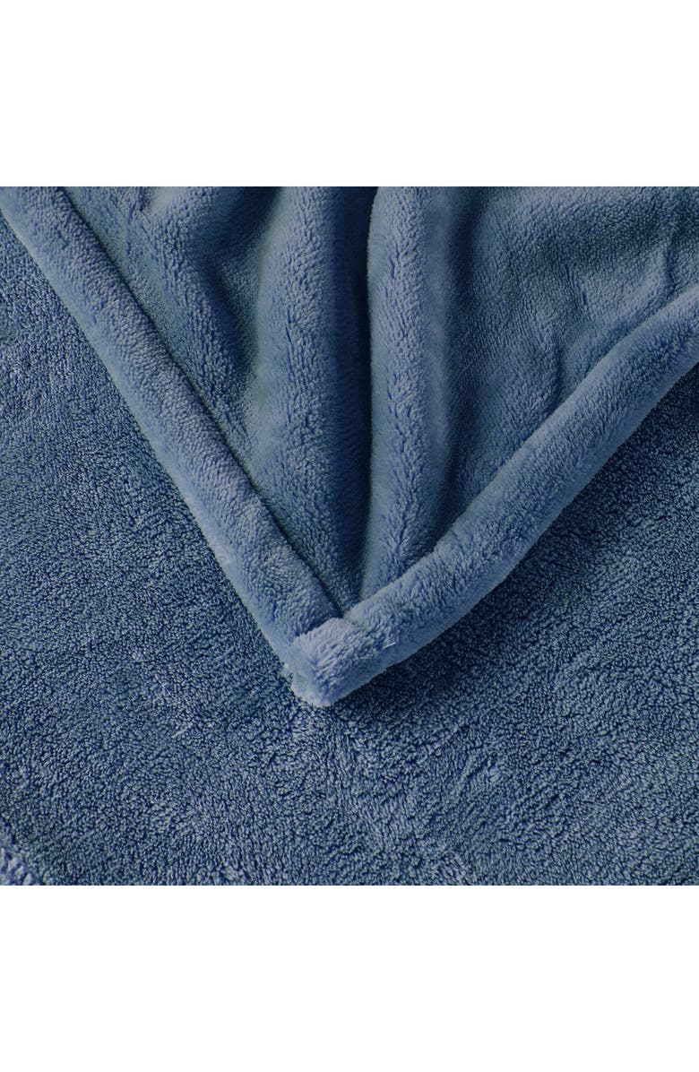 BEAUTYREST Heated Oversized Throw Blanket, Alternate, color, Sapphire Blue