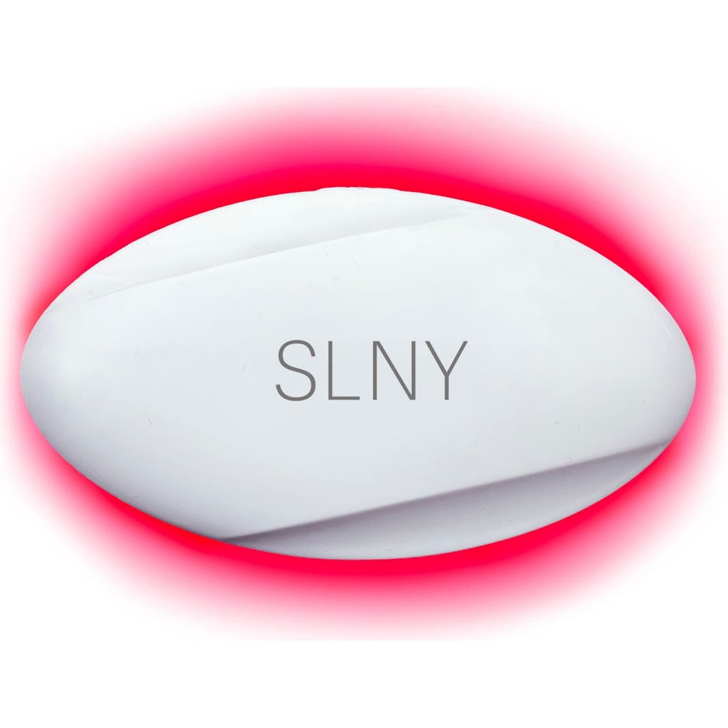 SOLARIS LABORATORIES NY LED Lip Volume Pro Red Light Device for Plump Lips in White  product