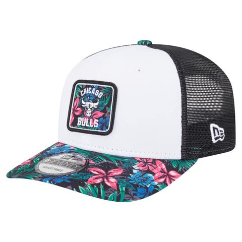 Men's New Era  White Chicago Bulls Floral 9SEVENTY Adjustable Hat
