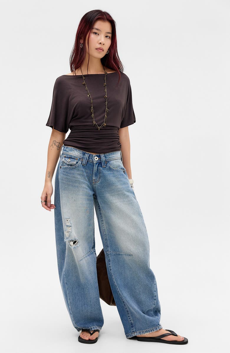 BDG Urban Outfitters Kayla Low Rise Cocoon Jeans, Alternate, color, Light Vintage