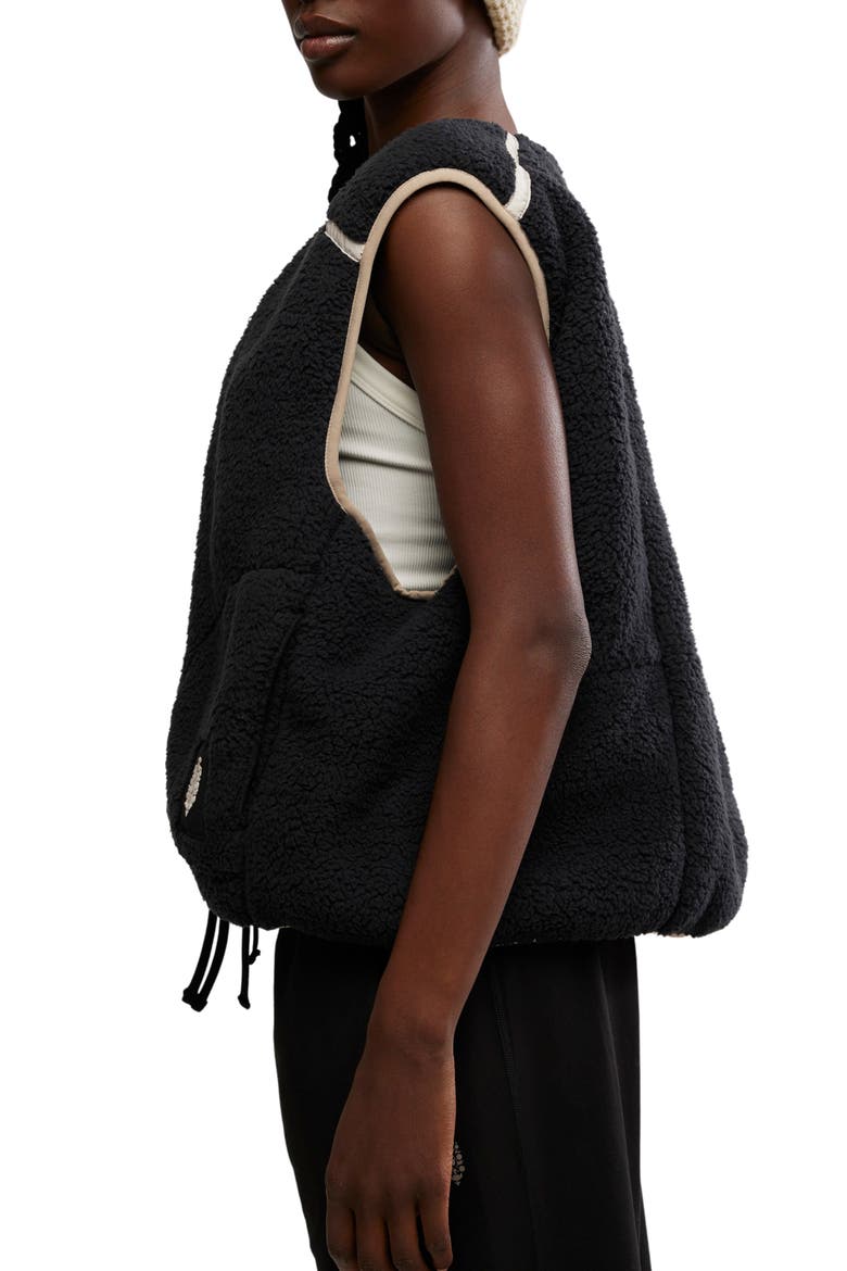 FP Movement Mountain High Water Resistant Vest, Alternate, color, BLACK