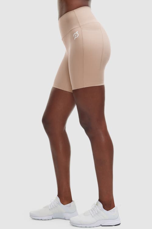 Peloton Cadent 7" High Rise Pocket Bike Short In Taupe