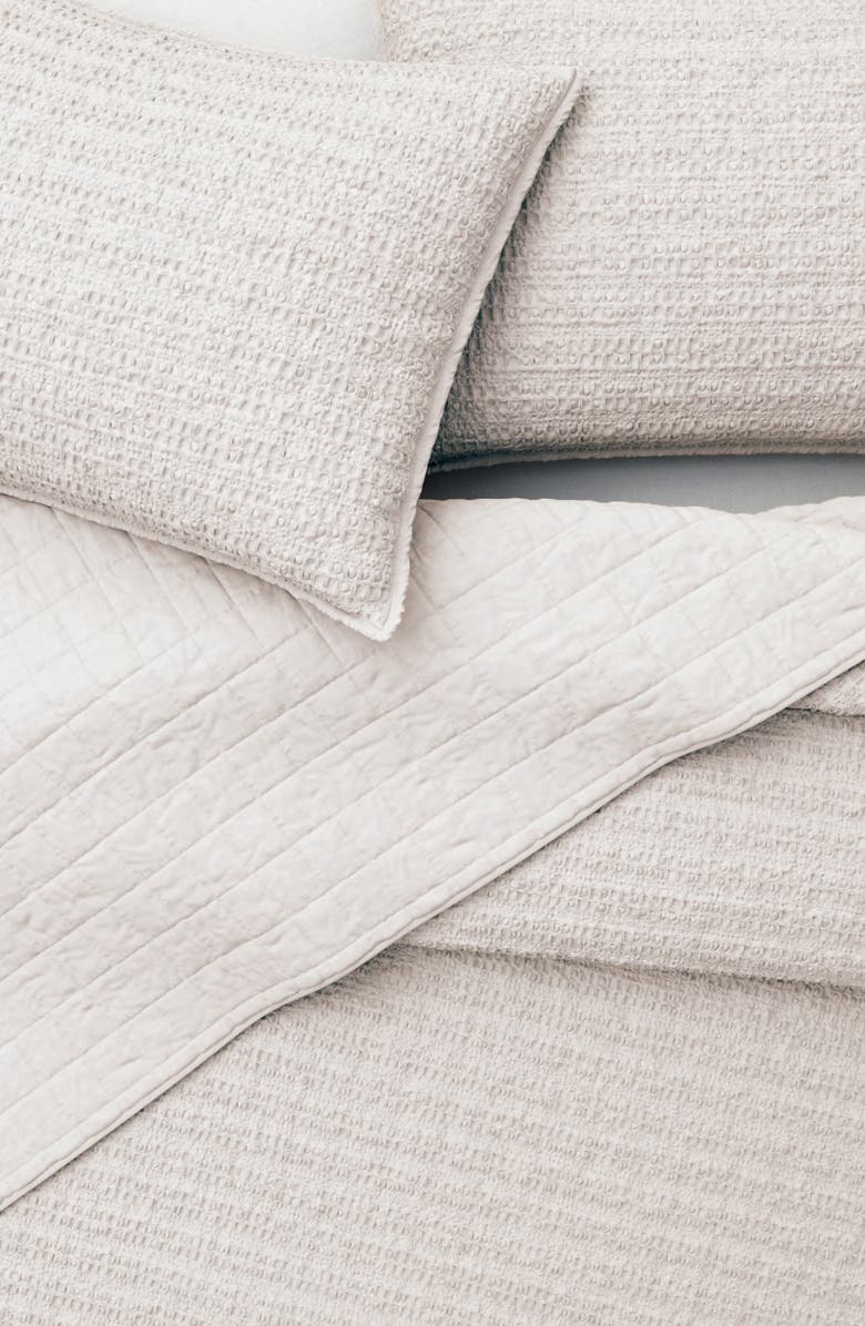 Woven & Weft Reversible Honeycomb Waffle Cotton Quilt & Sham Set, Alternate, color, Light Grey