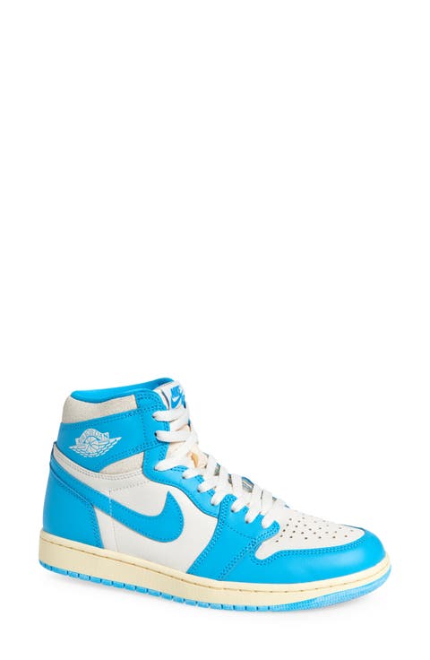Air Jordan 1 Retro High Top Basketball Sneaker (Men)