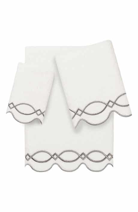 3-Piece Diamond Chain Embroidered Turkish Cotton Towel Set