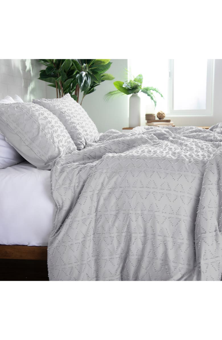 SOUTHSHORE FINE LINENS Bali Clipped Jacquard Duvet Cover, Alternate, color, Light Grey