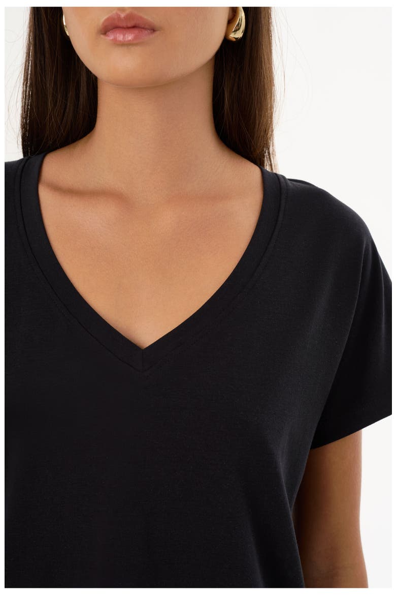 NEREA | Jersey V Neck Tee, Alternate, color, Black