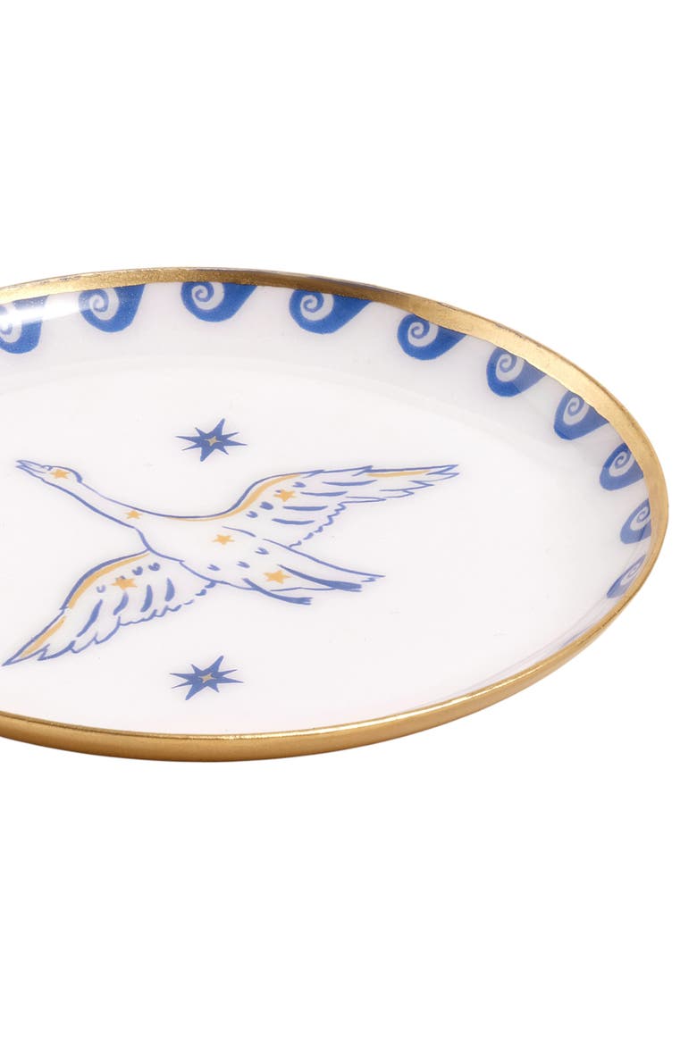 Agra Bird Patterned Round Metal Decorative Tray Set Of 4, Alternate, color, White