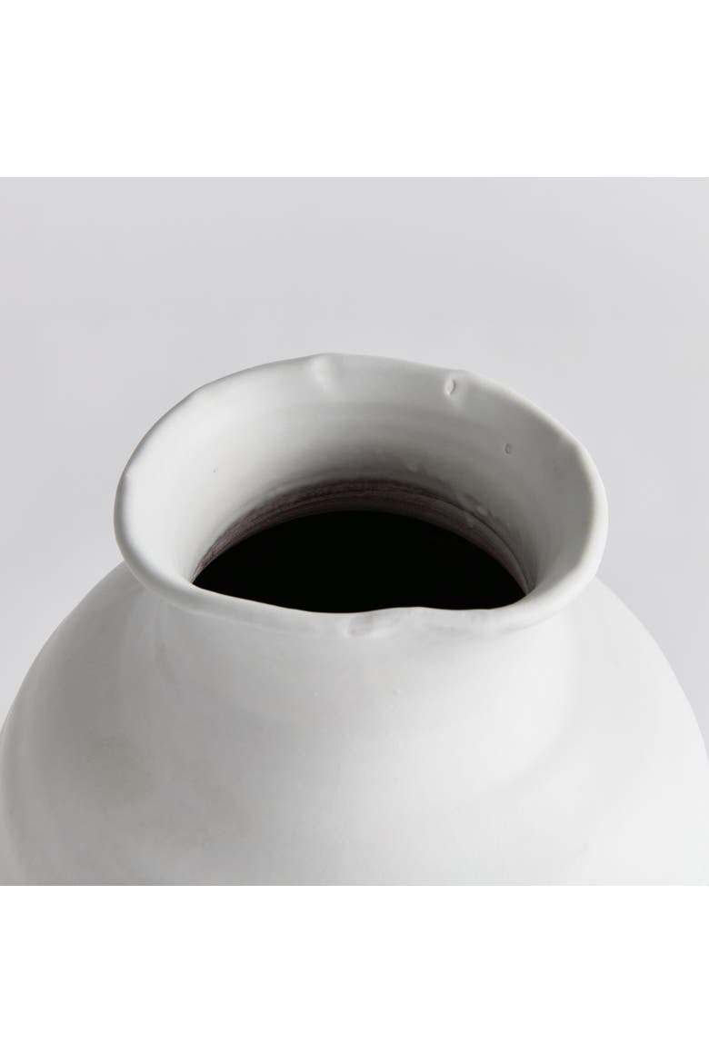 Mirela Vase, Alternate, color, White