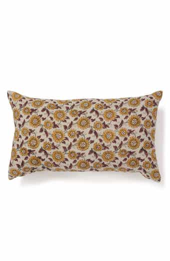 ROSELLI TRADING COMPANY Field of Flowers Throw Pillow
