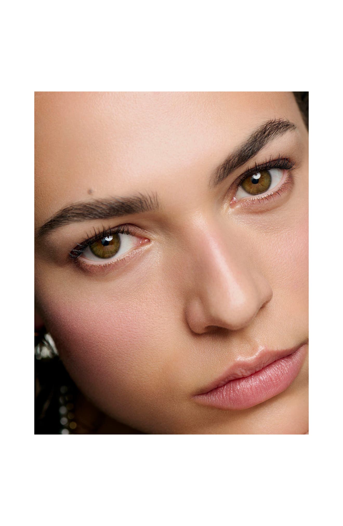CHANEL FACE EXCLUSIVE CREATION PECHE Blush & Illuminating Powder