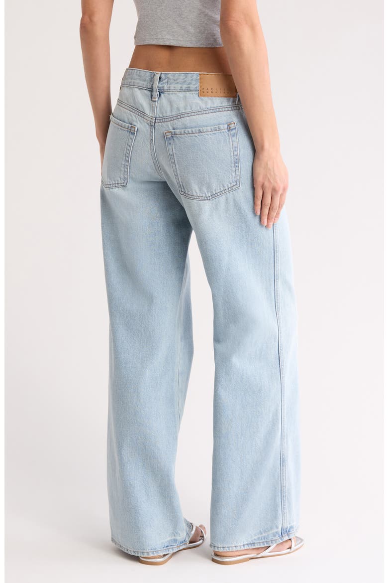 Vista Low Rise Ripped Baggy Wide Leg Jeans, Alternate, color, LIGHT WASH
