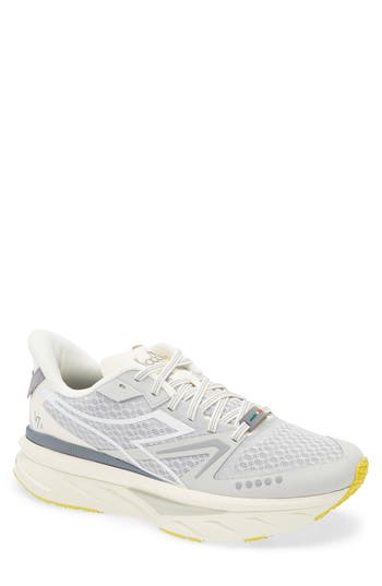 Diadora Atomo V7000-2 Running Shoe In Silver Dd/whisper White