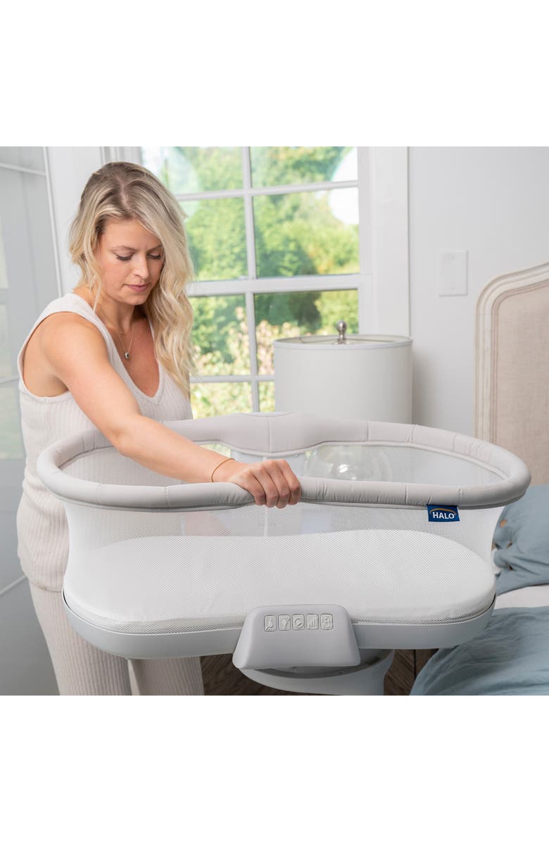 HALO BassiNest<sup>™</sup> Soothing Swivel Sleeper 3.0 Bassinet, Alternate, color, Grey