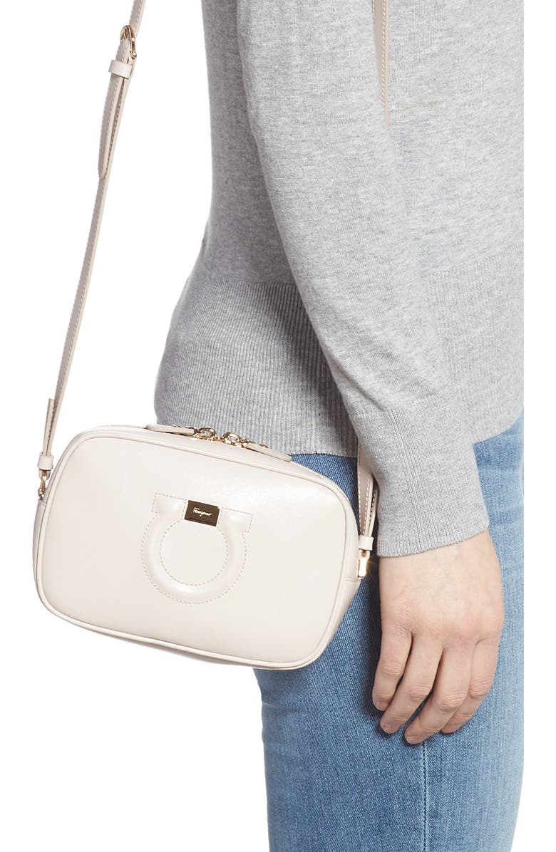 FERRAGAMO Salvatore Ferragamo Gancio Leather Camera Bag, Alternate, color,