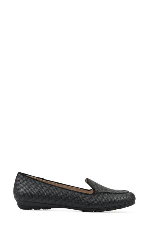 Cliffs By White Mountain Gutsy Woven Loafer In Black Raffia Pu