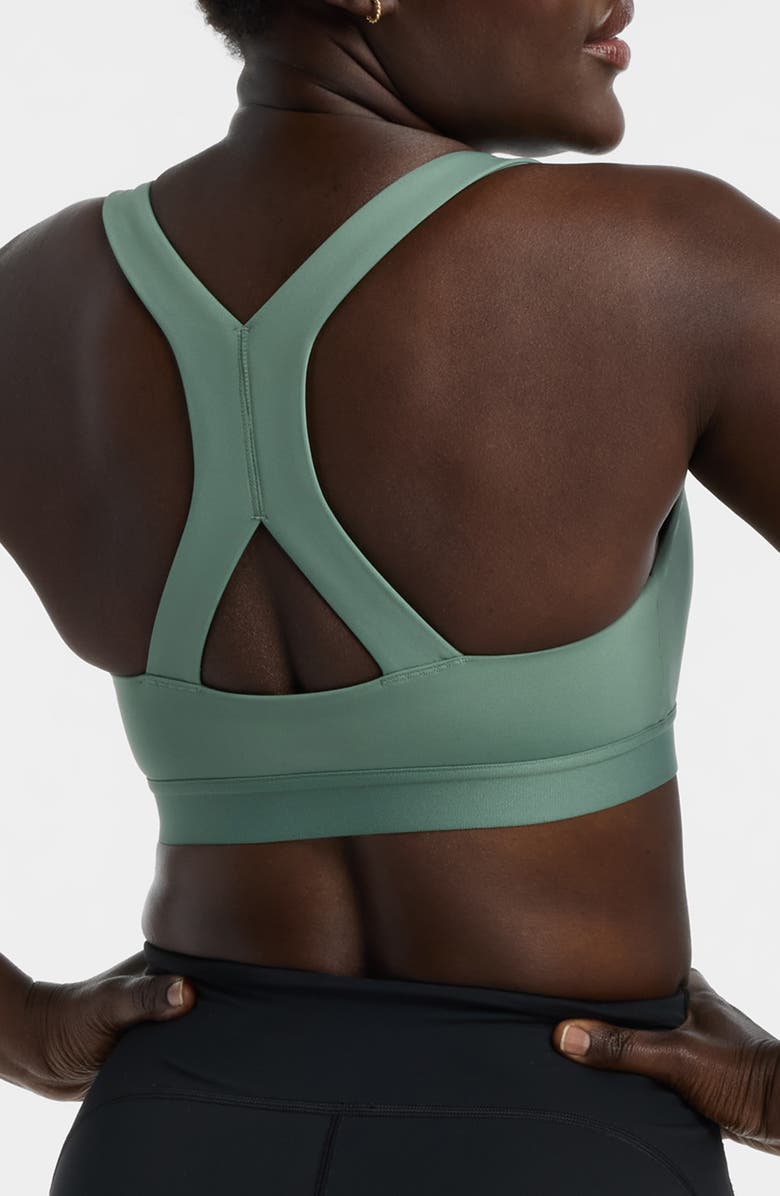 New Balance Essentials Training Racerback Sports Bra, Alternate, color, Green