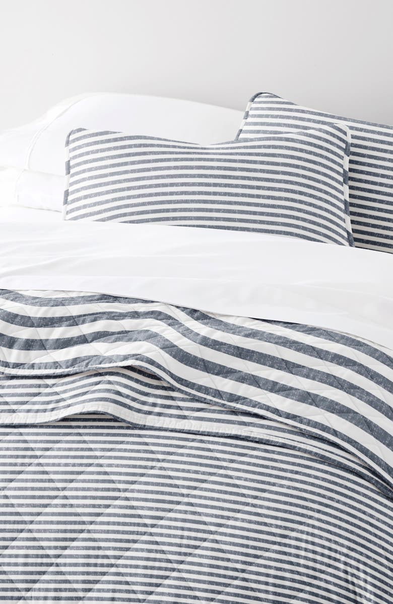 HOMESPUN Pattern Reversible Quilt & Sham Set, Alternate, color, Stripe Dusk Blue