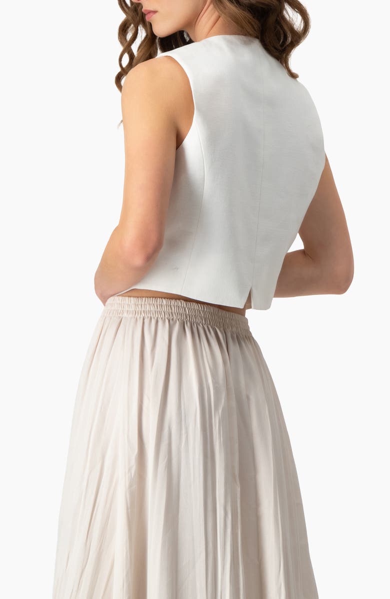 IVONNE Short Vest with Simulated Pockets, Alternate, color, Ivory