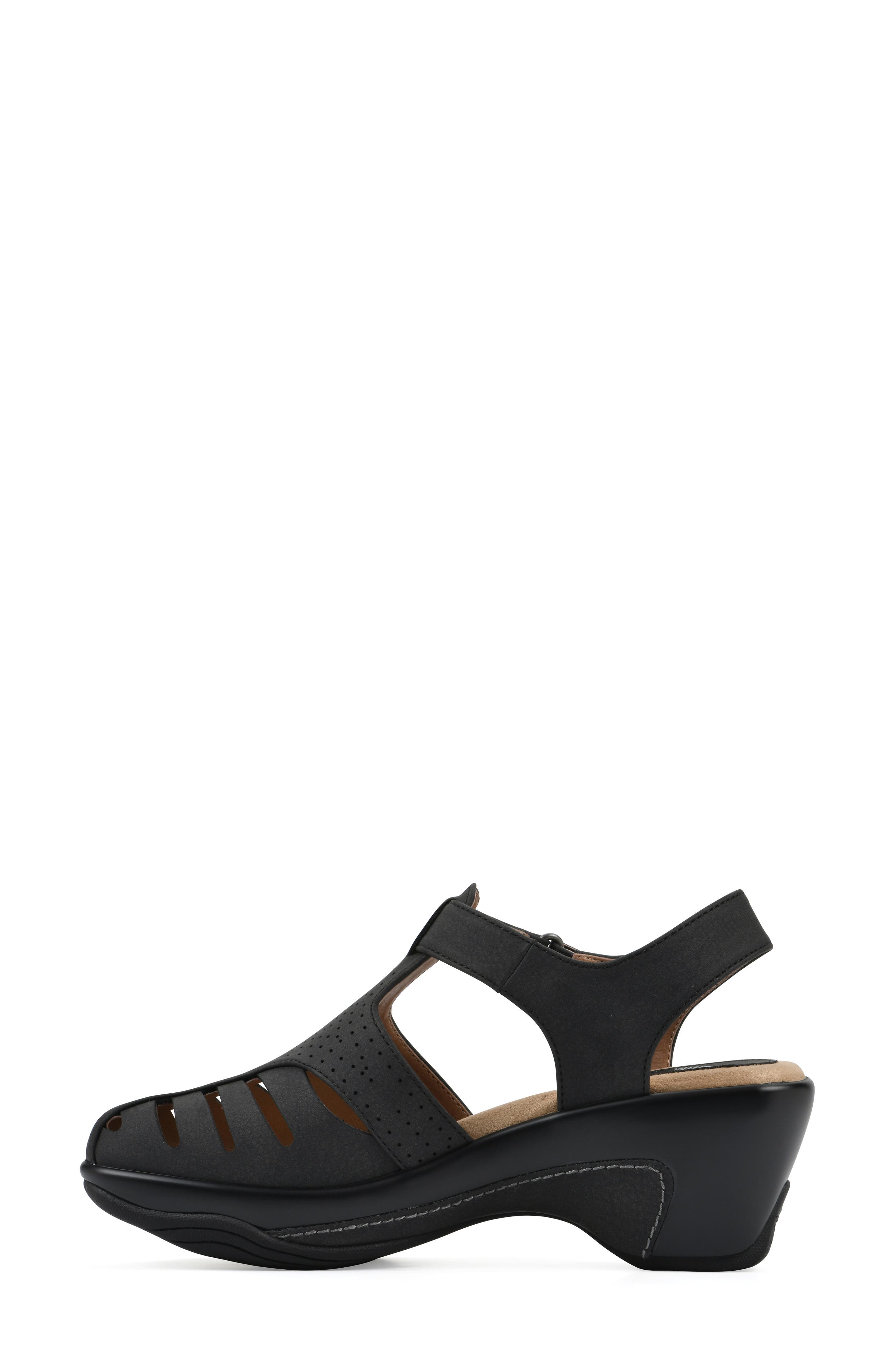 White Mountain Footwear Vie Sandal, Alternate, color, 