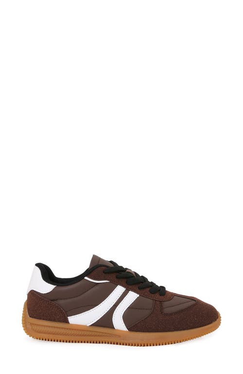 Berness Curve Stripe Sneaker In Burgundy