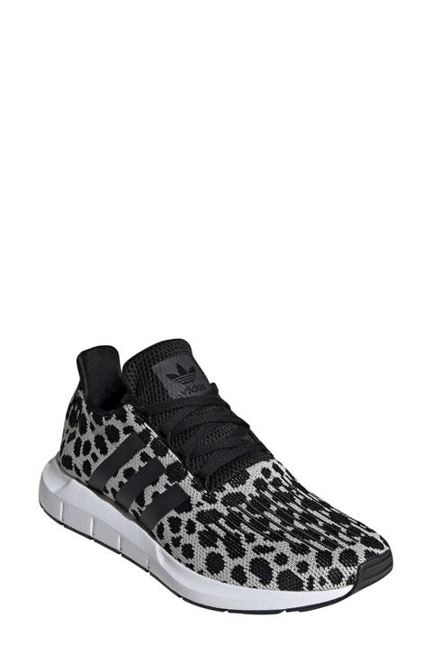 Gender Inclusive Swift Run Sneaker