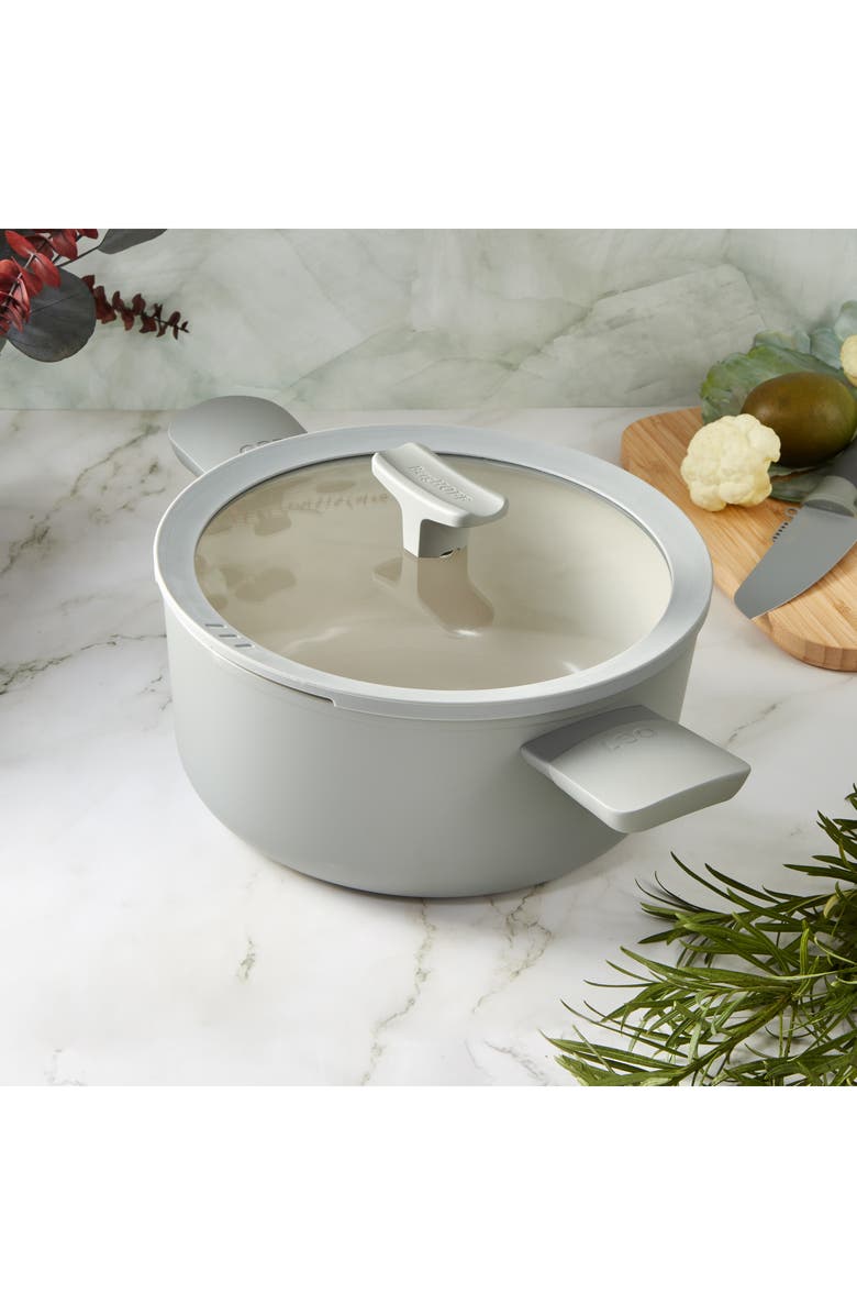 BergHOFF Leo Balance 4.6-Quart Stock Pot, Alternate, color, Moon Mist