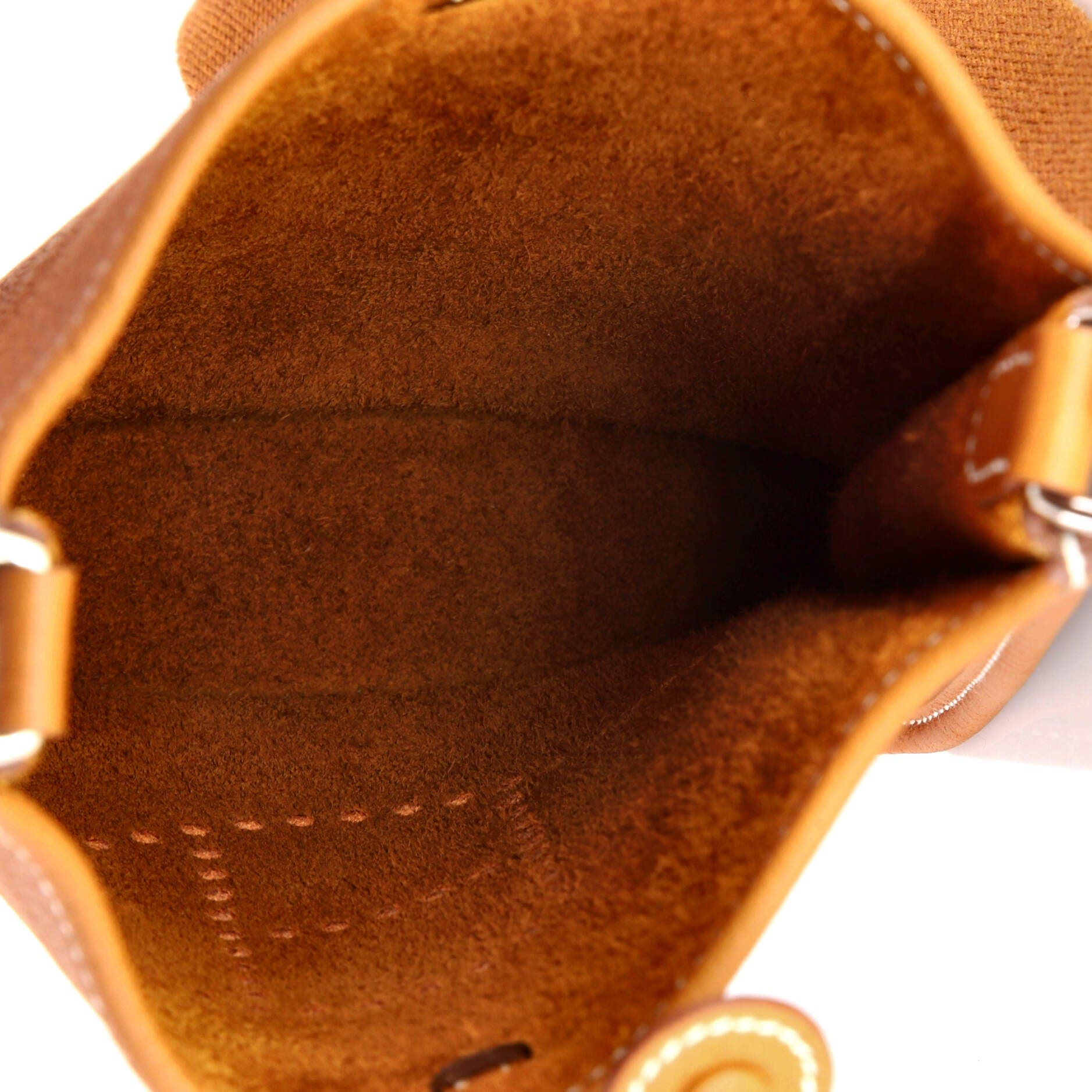 Pre-Owned Hermes Evelyne Bag Gen III Clemence TPM, Alternate, color, Gold