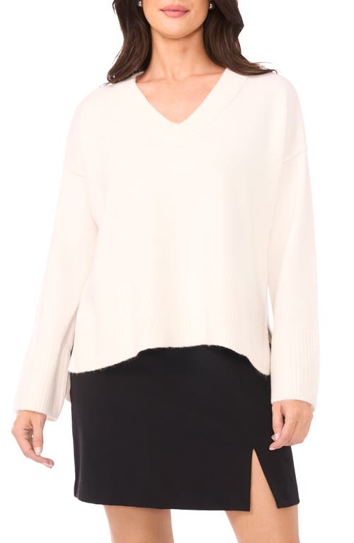 Vince Camuto High-low V-neck Sweater In Neutral