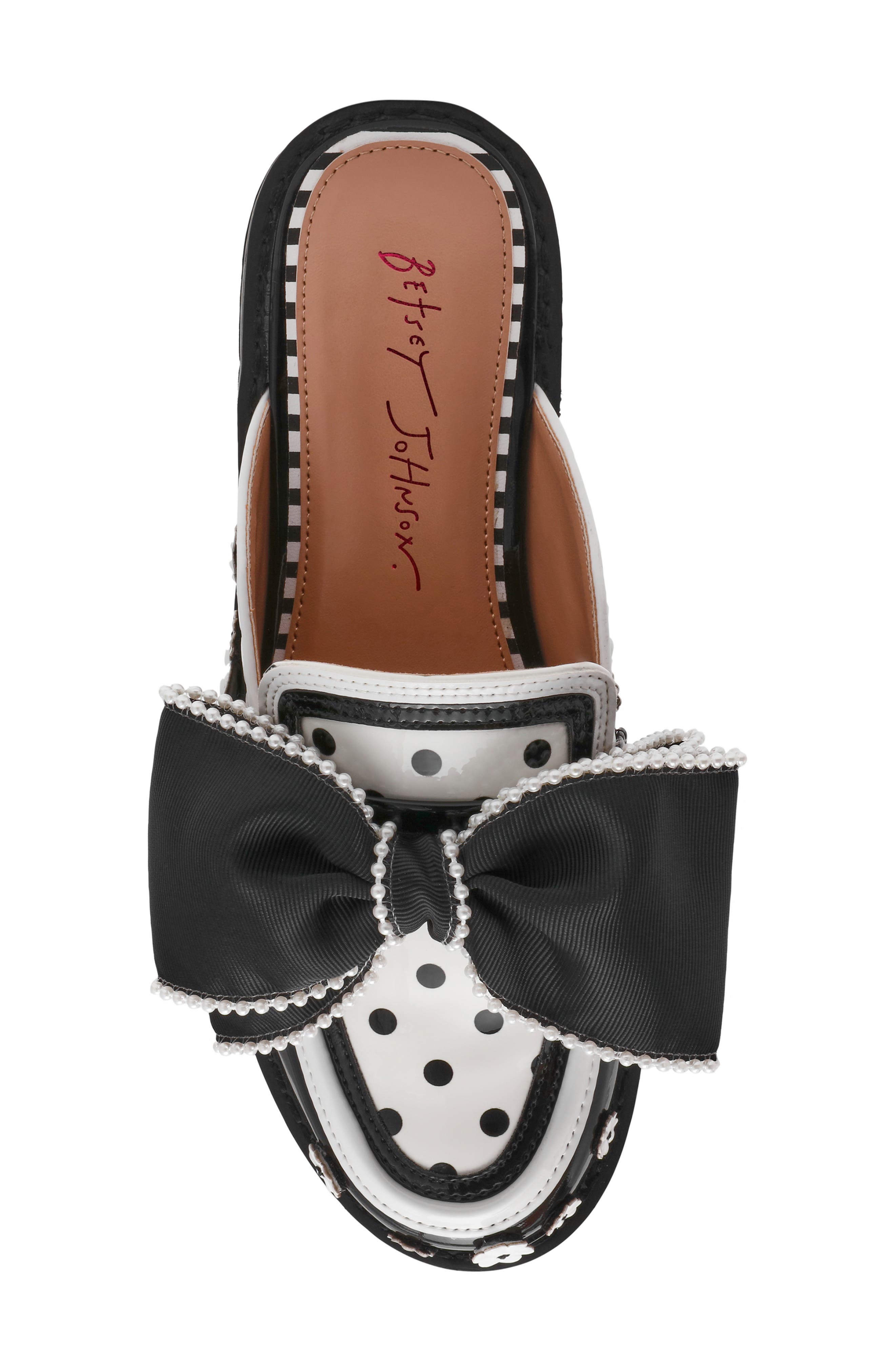Betsey Johnson Gladdys Bow Mule, Alternate, color, Black/ White Flower