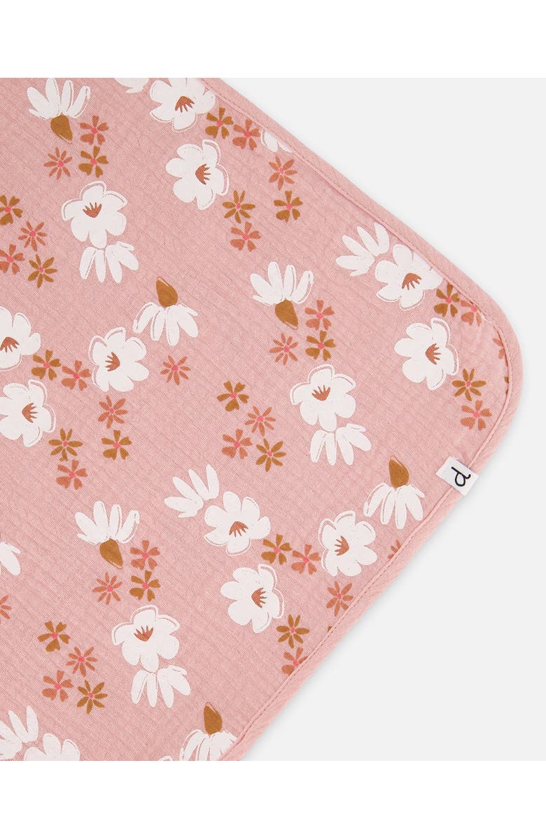 Deux par Deux Baby Girl's Printed Muslin Blanket Pink And White Flowers, Alternate, color, Pink And White Flowers