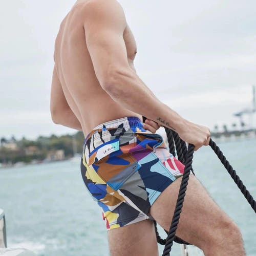 Le Club Resortwear 4.25" Le Club 4 Way Stretch Mens Swim Trunk In Black/multi
