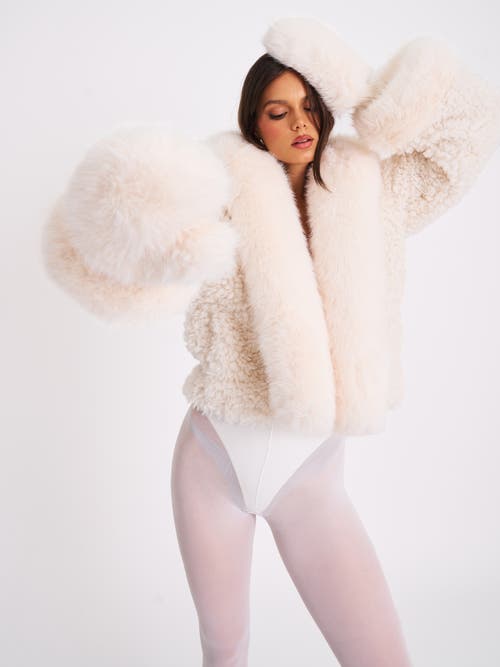 Miss Circle Katia Faux Fur Mittens In Neutral