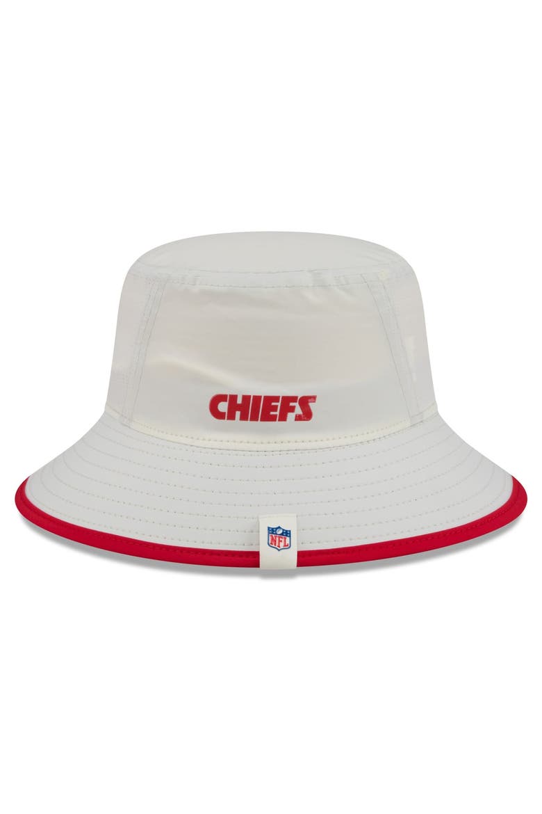 Men's New Era  Cream Kansas City Chiefs 2026 NFL Training Camp Sport Bucket Hat, Alternate, color, Cream