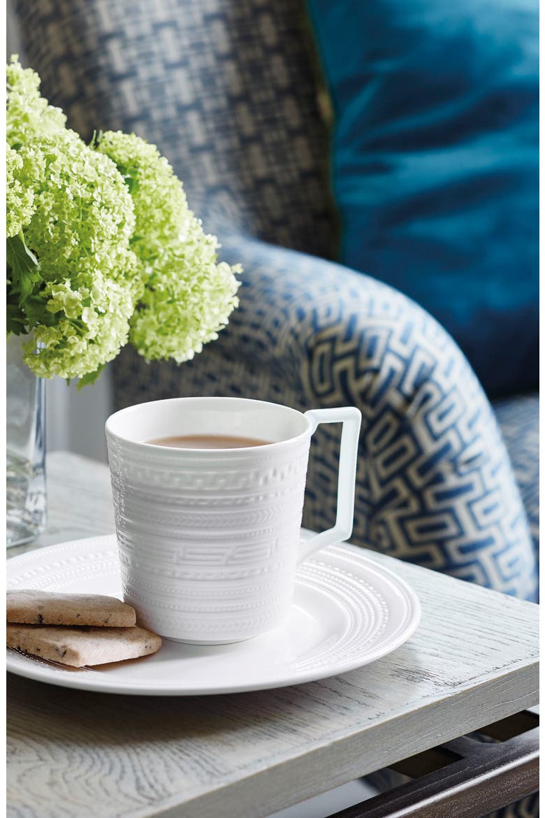 Intaglio 4-Piece Bone China Place Setting, Alternate, color, WHITE