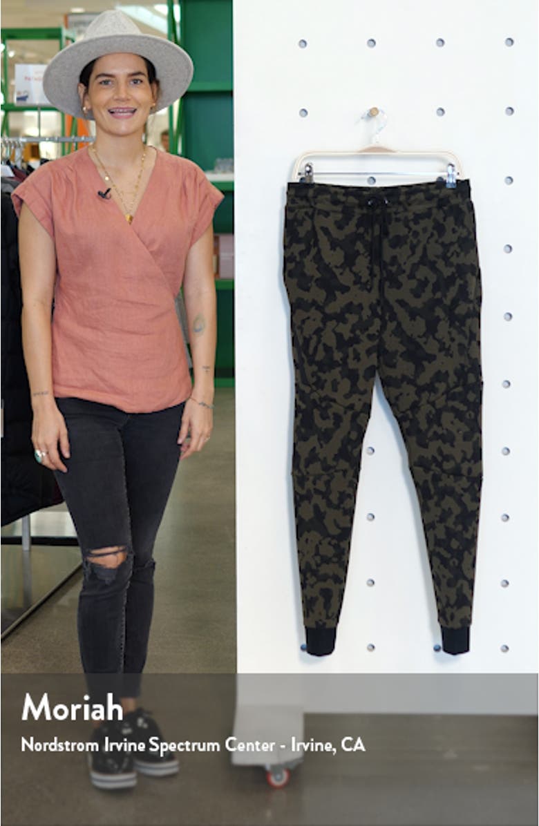 Tech Fleece Jogger Pants, sales video thumbnail