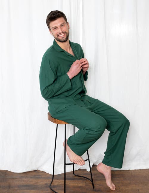 Leveret Cotton Flannel Printed Holiday Pajama Set In Green