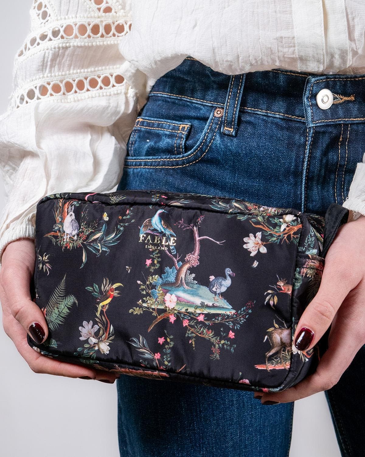 Fable England Wonderland Wash Bag, Alternate, color, Black