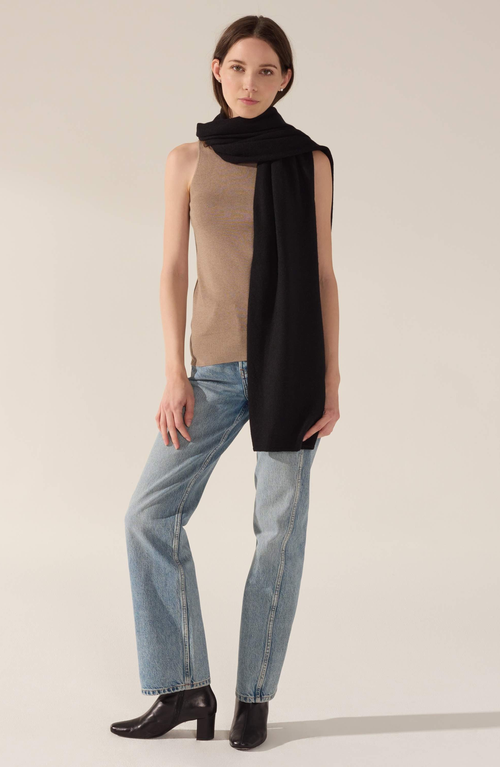 Italic Amara Cashmere Wrap In Black