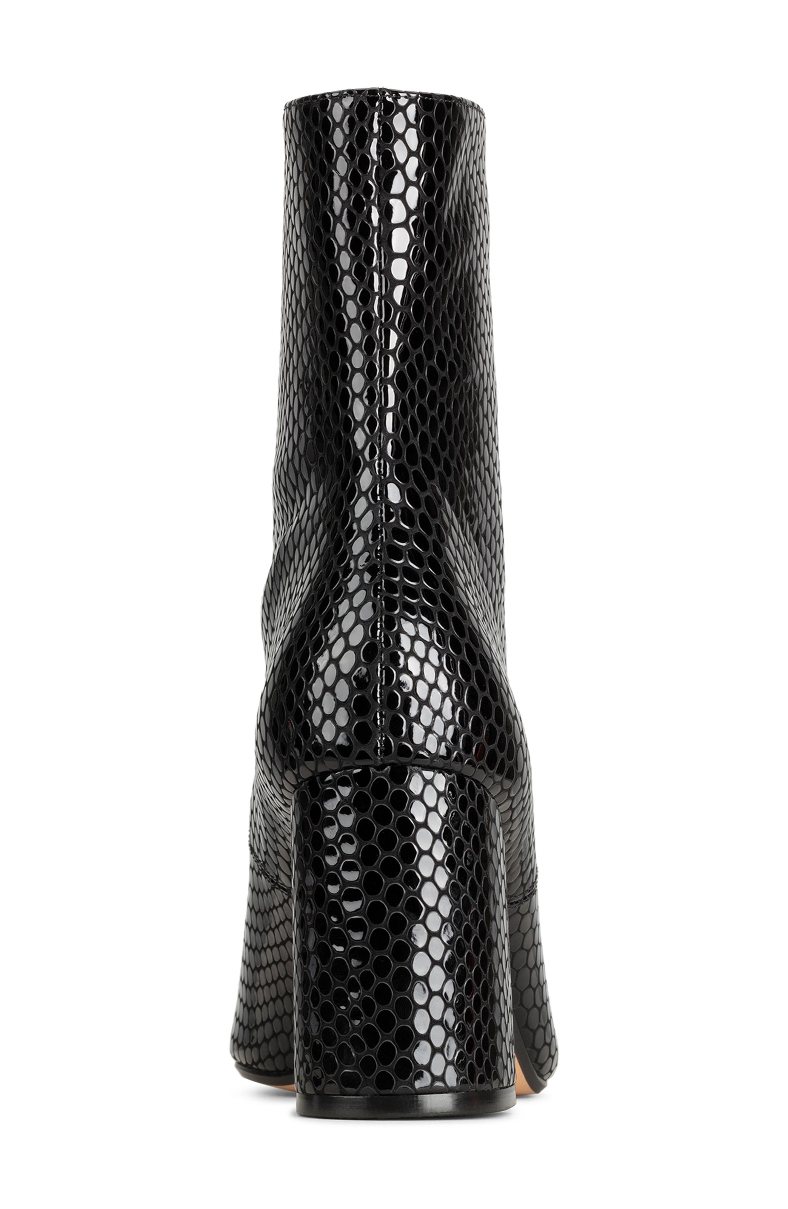 Clarks<sup>®</sup> Laina85 Front Zip Bootie, Alternate, color, 