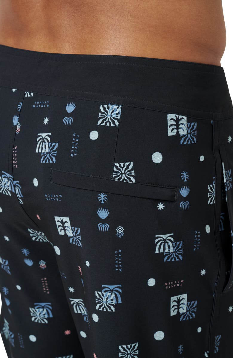 TravisMathew Quick Trip Board Shorts, Alternate, color, Black