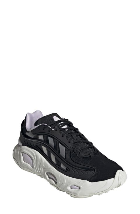 Oznova Sneaker (Women)