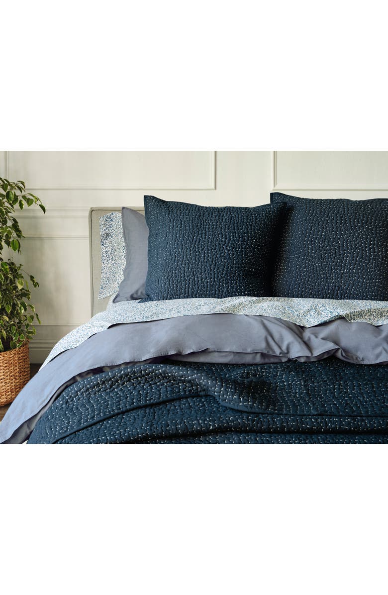 Coyuchi Pebbled Handstitched Organic Cotton Quilt, Alternate, color,