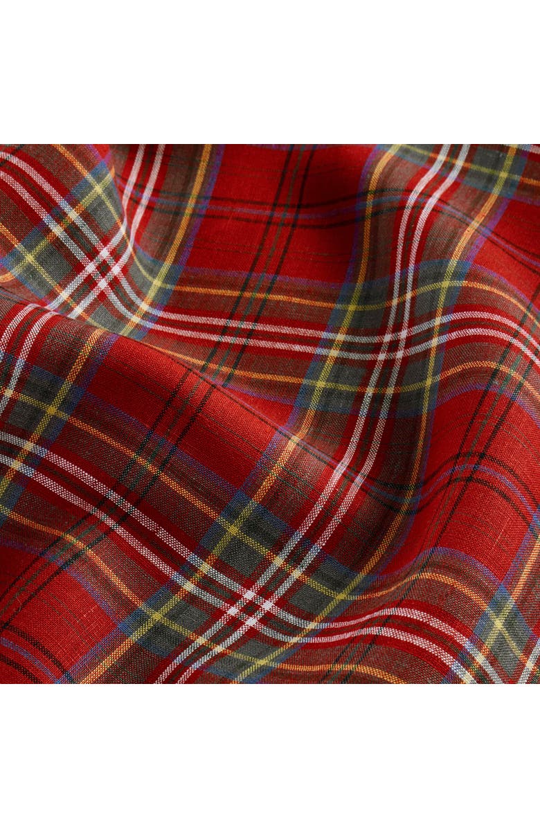 Solino Home Linen Placemats Set of 4, 14 x 19 Inch for Dining Table, Holiday and Everyday Table Decor - Classic Tartan Plaid, Alternate, color, Red