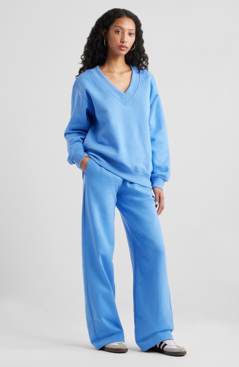 BP. Oversize V-Neck Sweatshirt, Alternate, color, Blue Stream